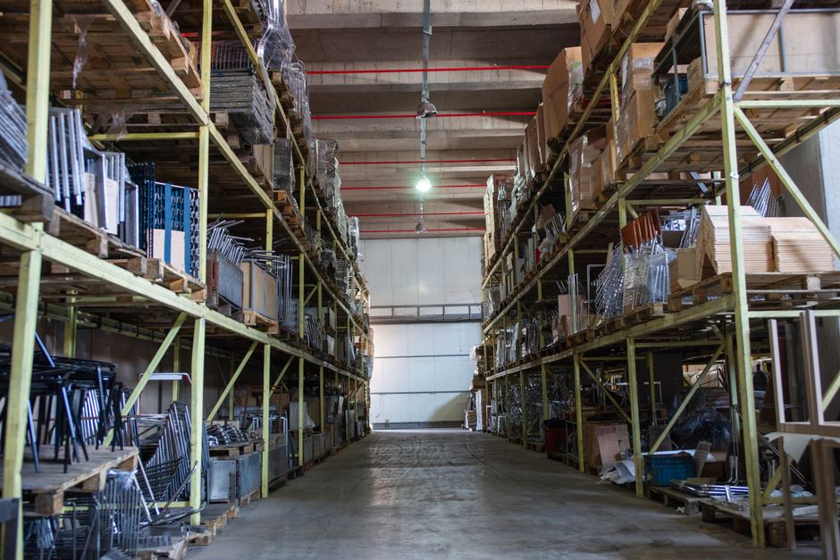 Why Storage Equipment Export News Matters in 2025