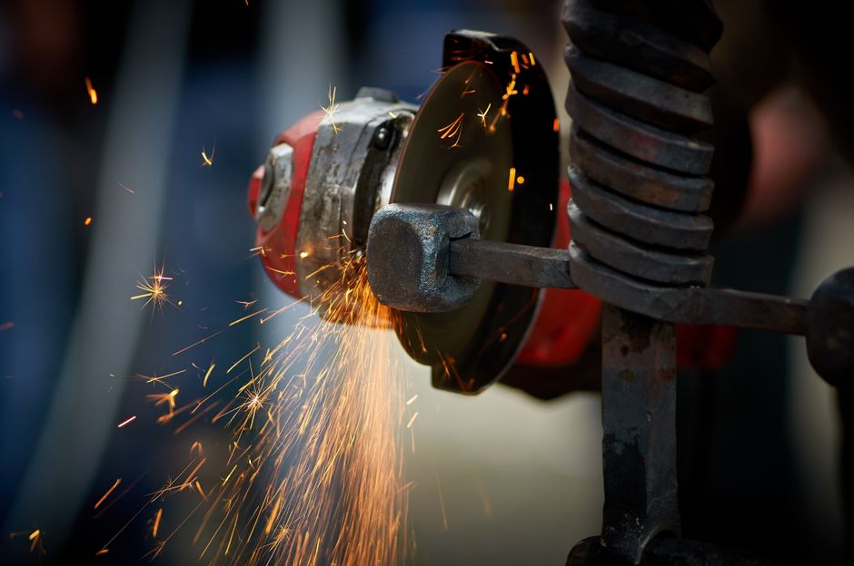 Best Angle Grinders for Metalworking: Top Picks