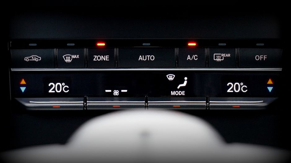 1. Xiaomi Mi Car Air Purifier (2025 Edition)