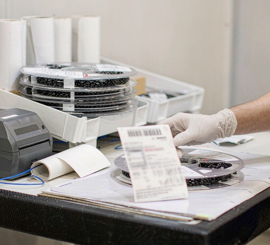 Reels labelled with your part number
