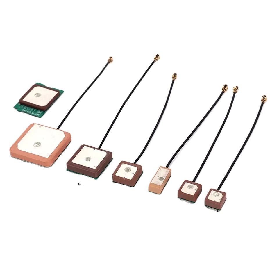High Gain 3dBi Low Noise Active Ceramic Antenna GPS L1+GLONASS+BeiDou 1575.42/1602MHz for RHCP Vertical CSS-7850 Outdoor IoT