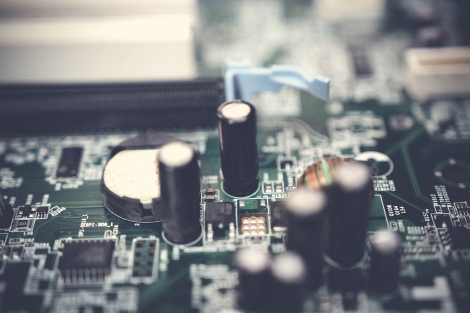 Key Trends Shaping the Electronic Component Supply Chain in 2024–2025