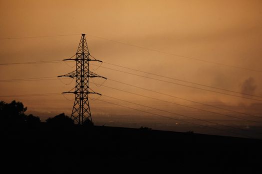 What Causes Power Transmission Failures? Explained