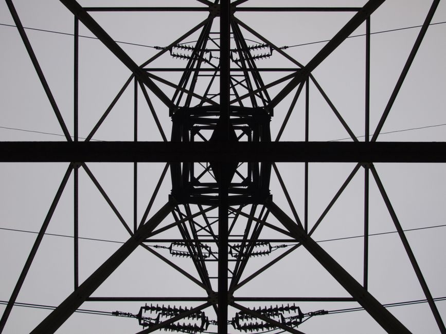 What Determines the Cost of Building a Transmission Line?