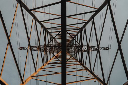 Transmission Towers: Types, Uses & Key Facts