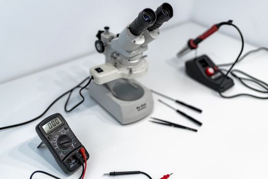 Insulation Resistance Tester: How It Works & FAQ