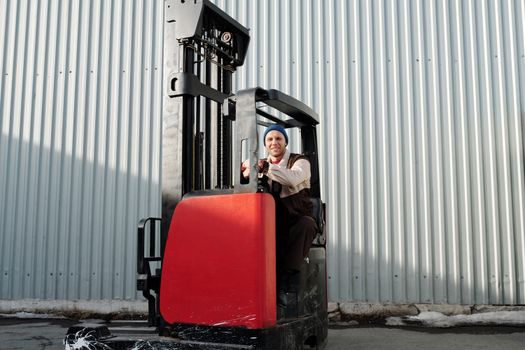 Material Handling Equipment Maintenance Schedule Guide