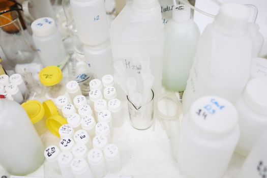How to Store Chemical Raw Materials Safely