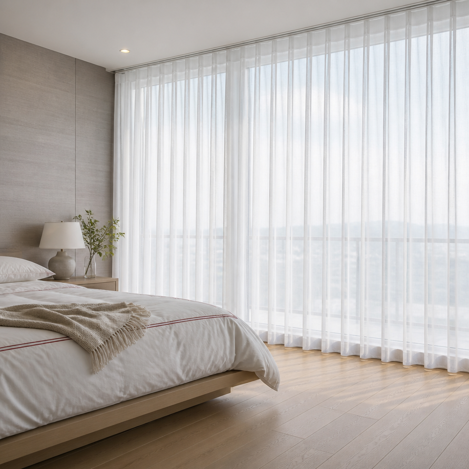 Smart Motorized Blackout Curtain with WiFi App & Voice Control for Bedrooms, Living Rooms & Hotels