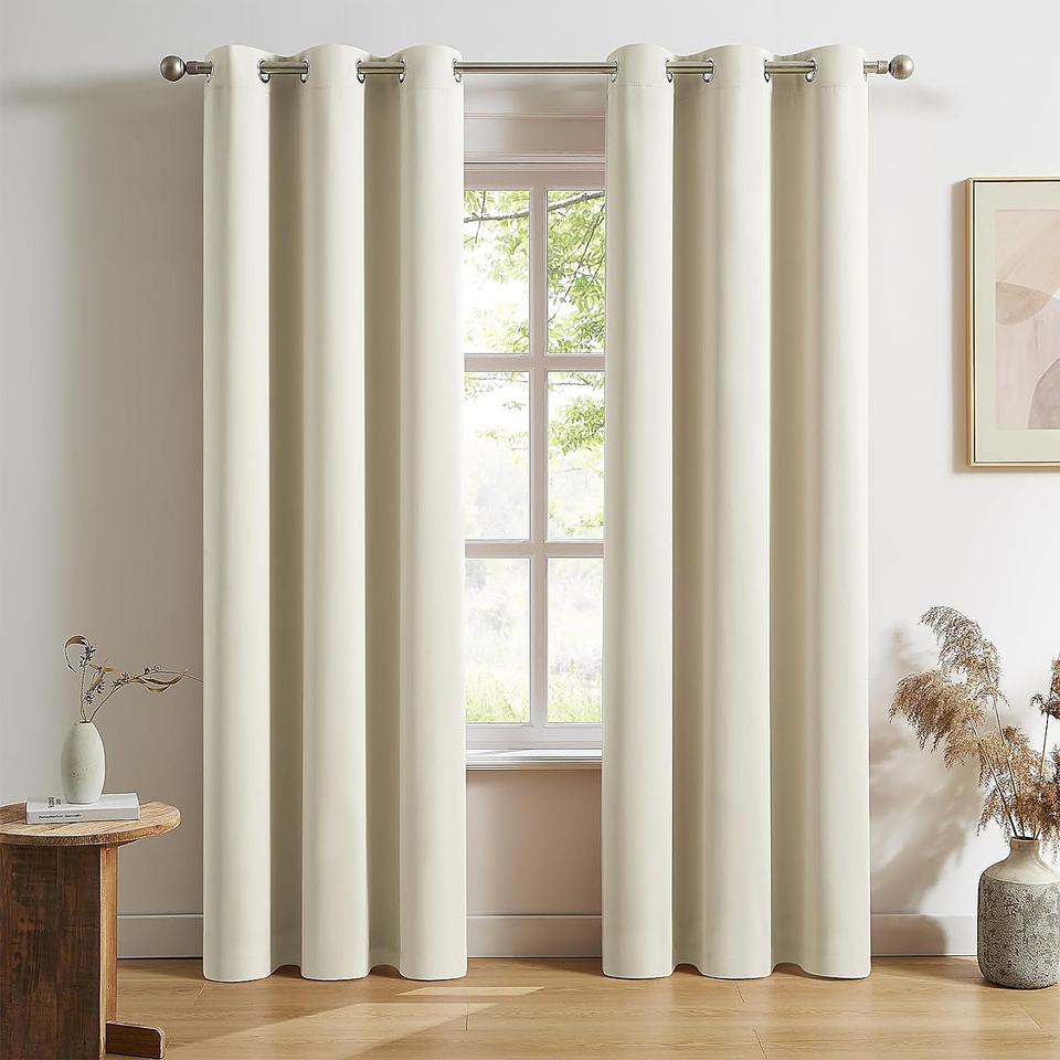 Custom Size Modern Polyester Blackout Curtains Thermal & Plain Color for Home & Hotel Use