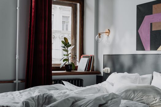 Linen vs Blackout Curtains: Which Is Right for You?